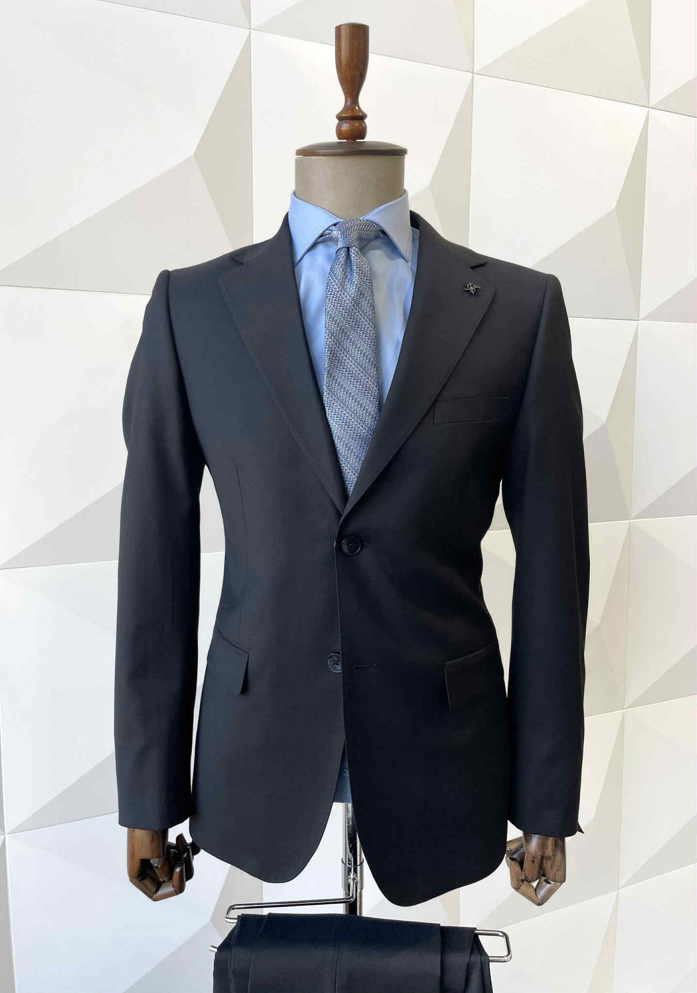 L.H Fashion Suit