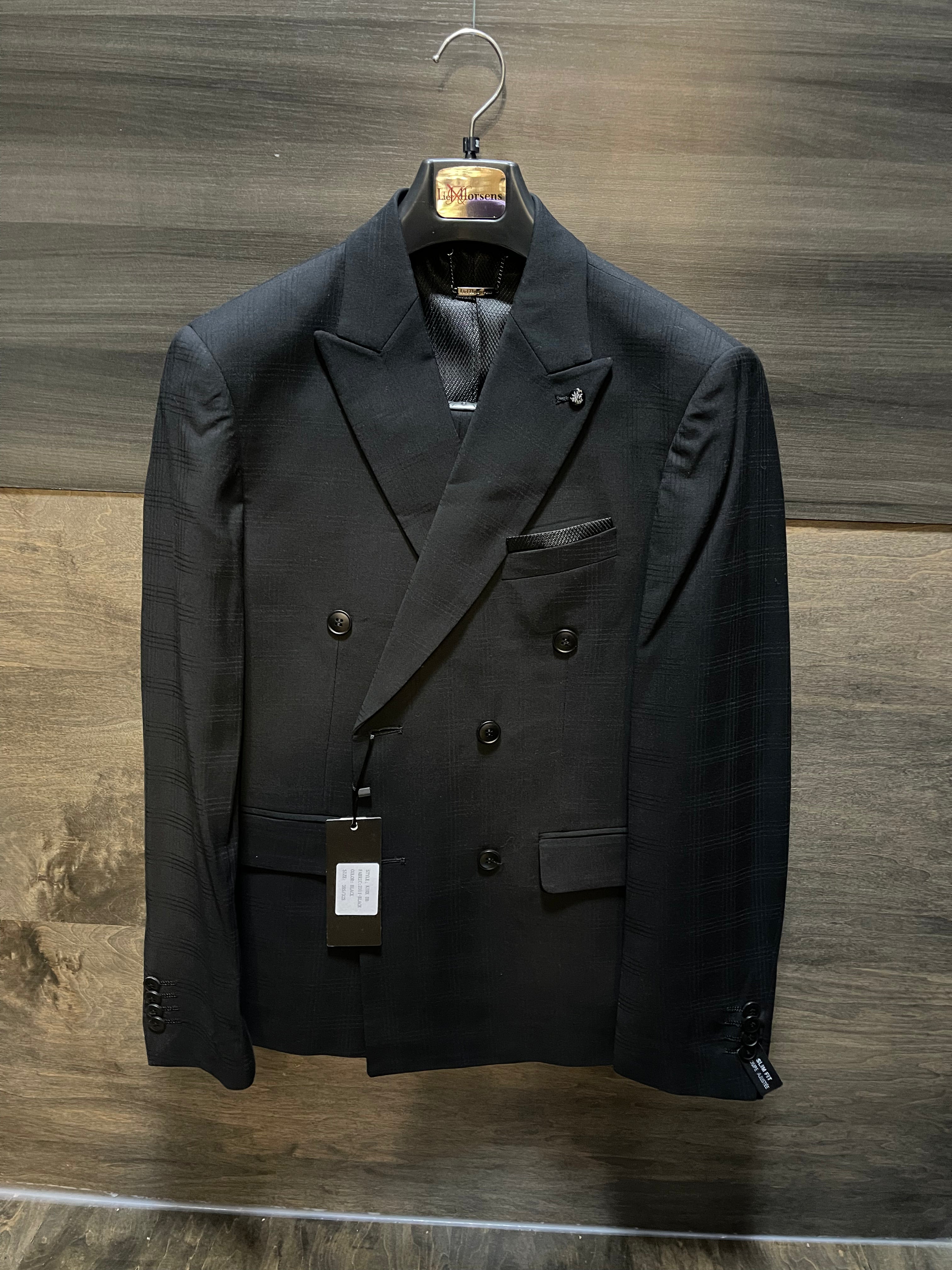 L.H Double Breasted Suit