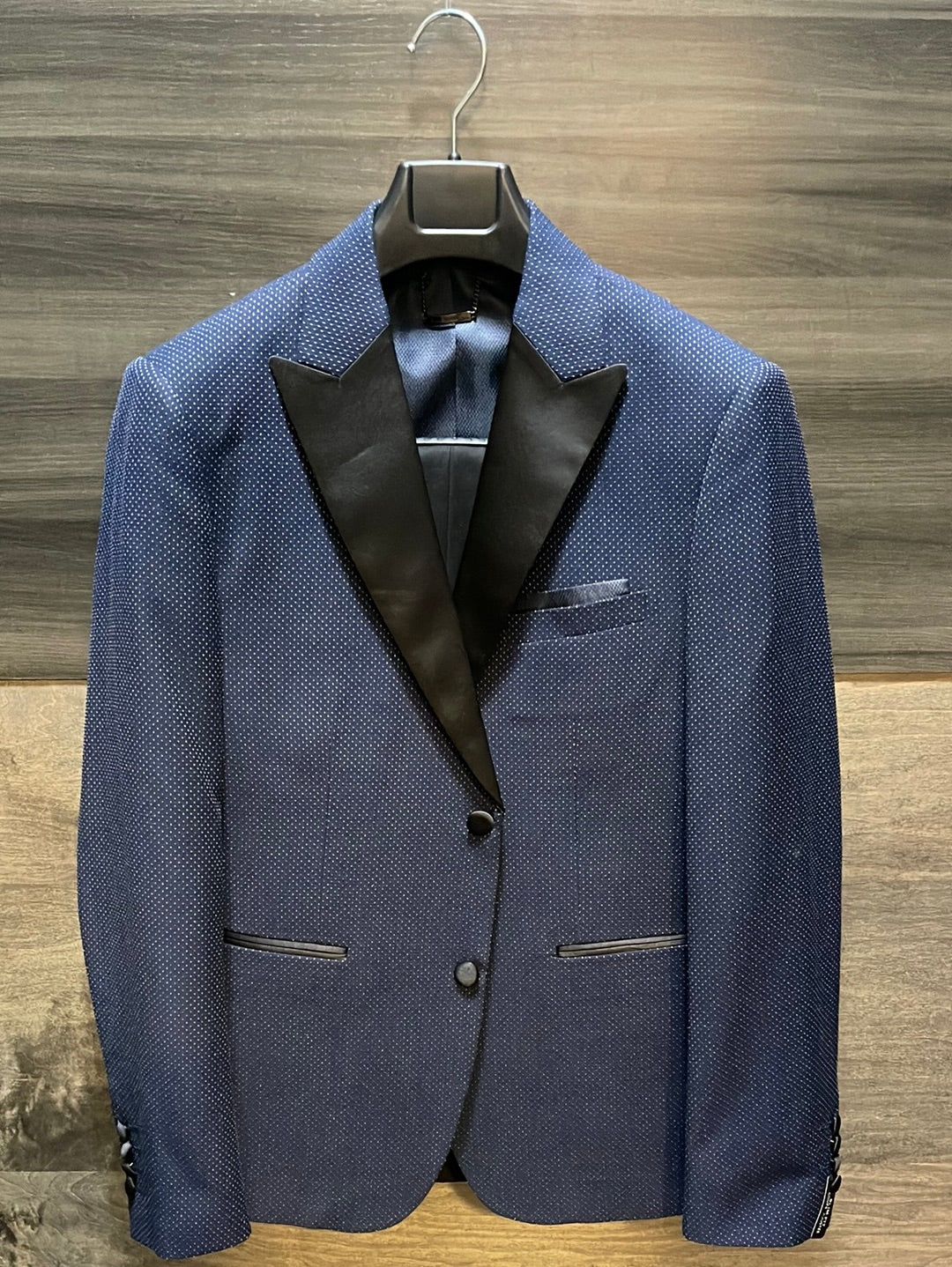 Fashion LH Slim Fit Suit