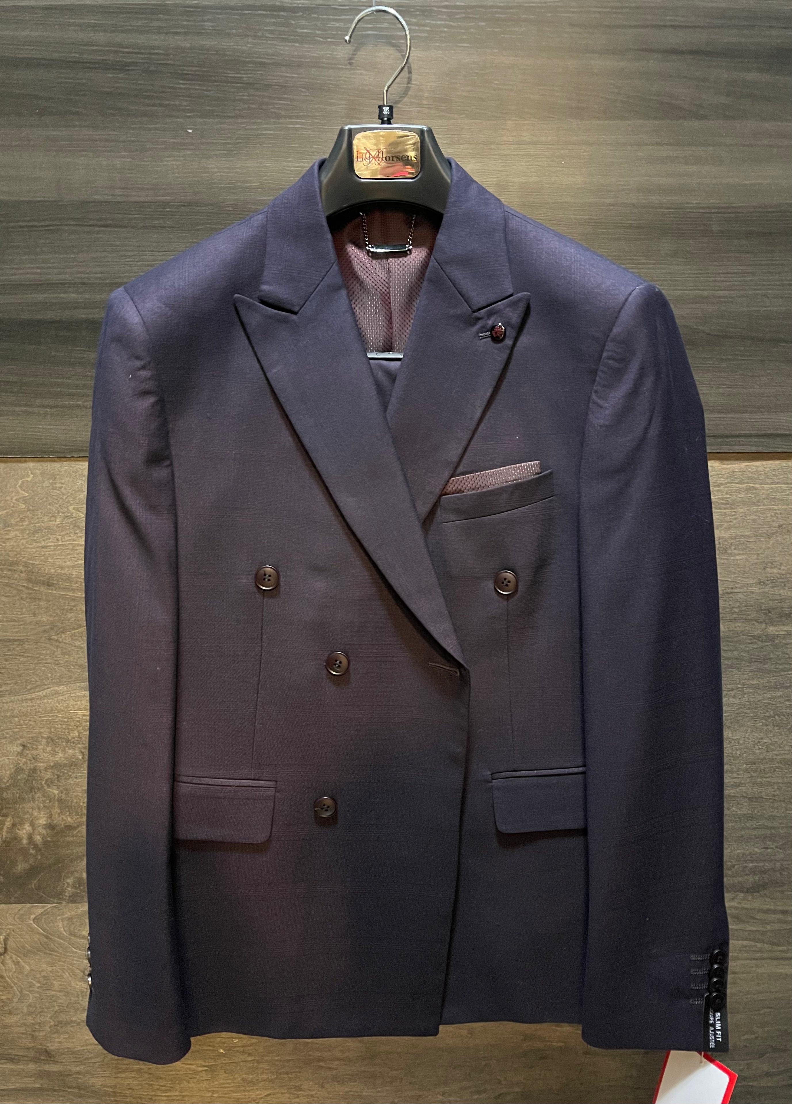 L.H Double Breasted Suit