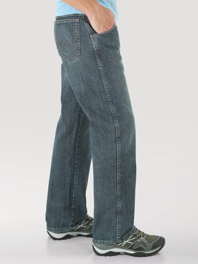 Wrangler® Relaxed Straight Fit Jean