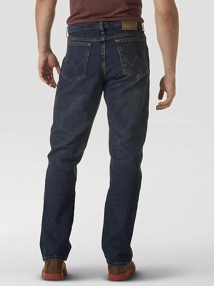 Wrangler relaxed best sale straight fit jeans